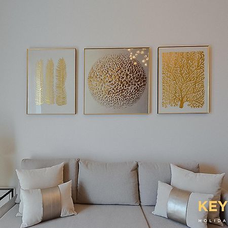 Sophisticated One Bedroom With Full Marina View Дубай Екстериор снимка