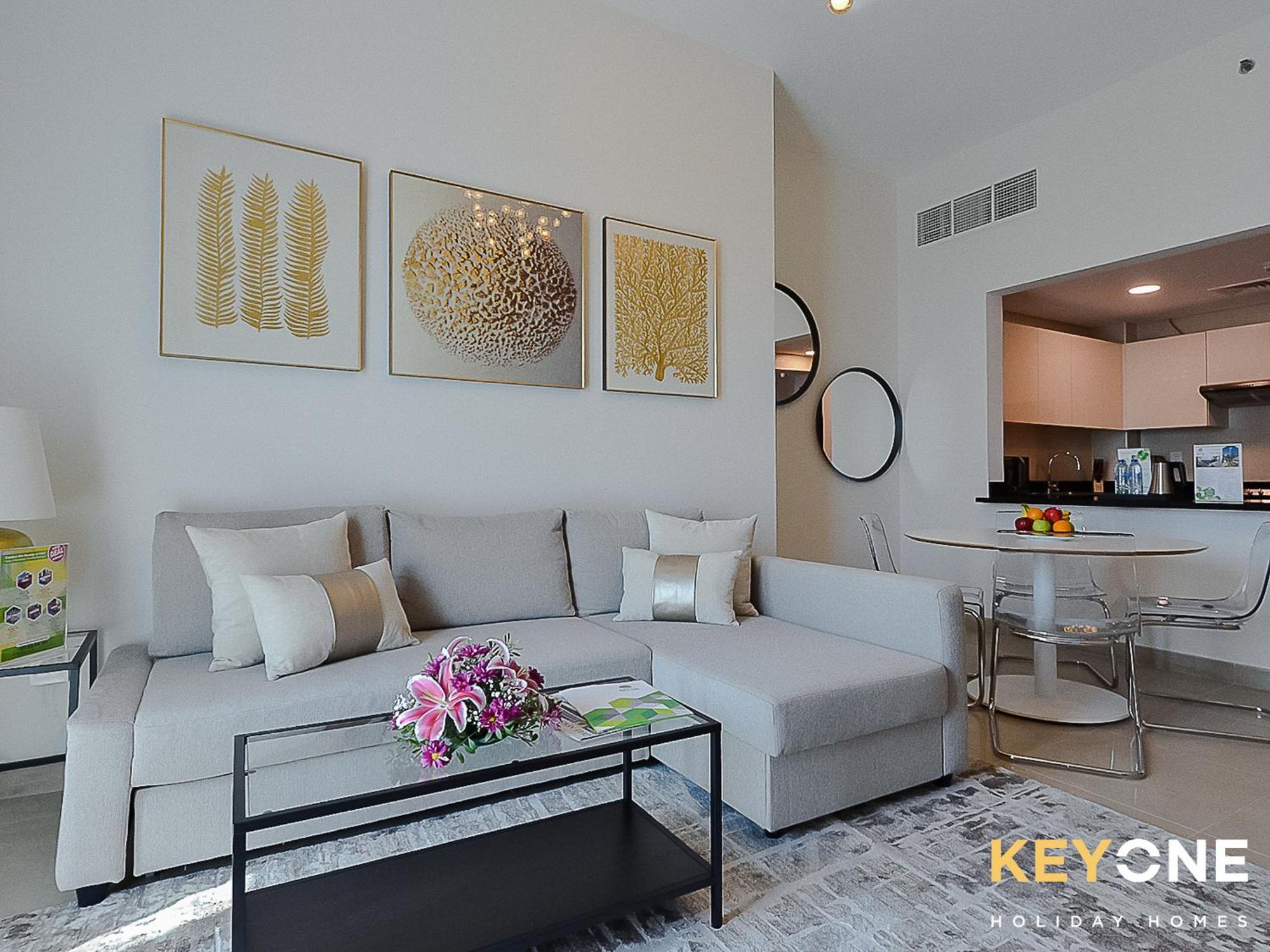 Sophisticated One Bedroom With Full Marina View Дубай Екстериор снимка