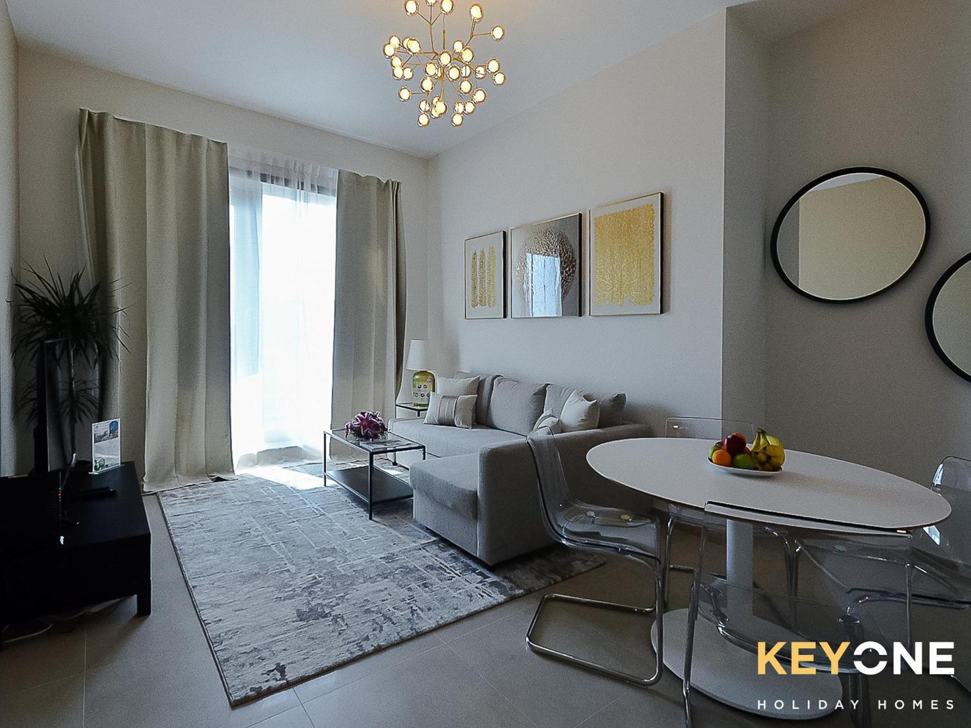 Sophisticated One Bedroom With Full Marina View Дубай Екстериор снимка