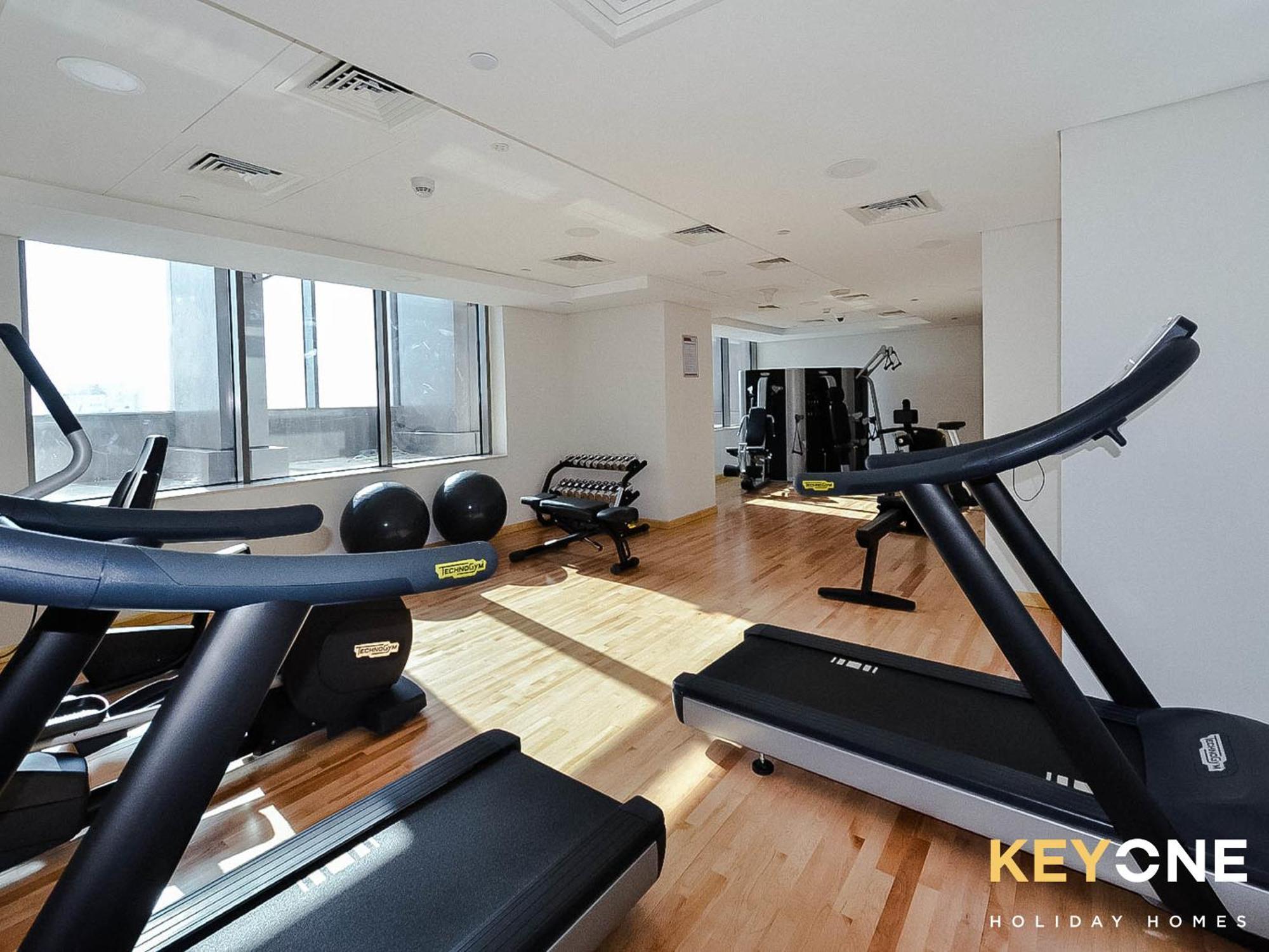 Sophisticated One Bedroom With Full Marina View Дубай Екстериор снимка
