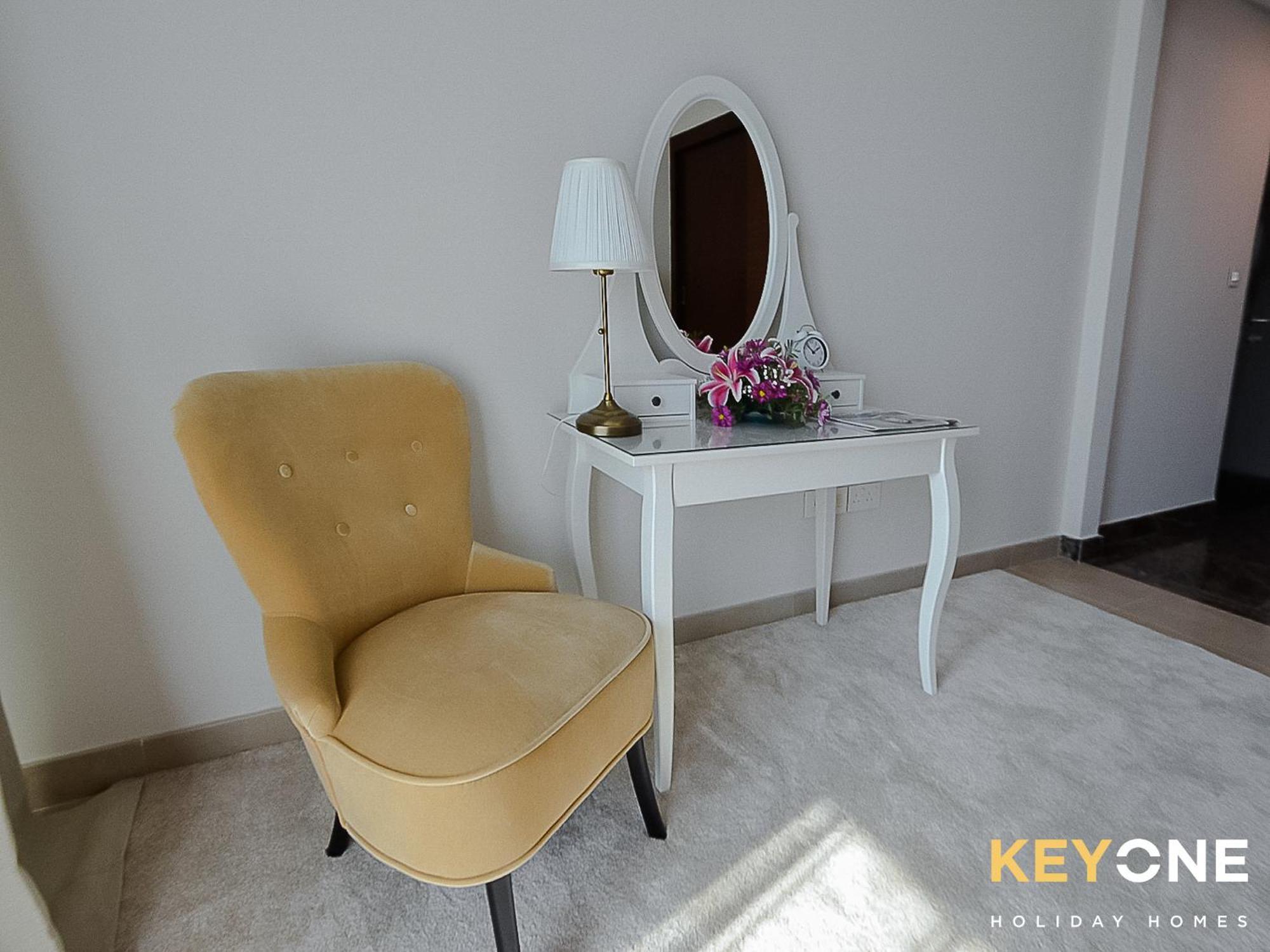 Sophisticated One Bedroom With Full Marina View Дубай Екстериор снимка