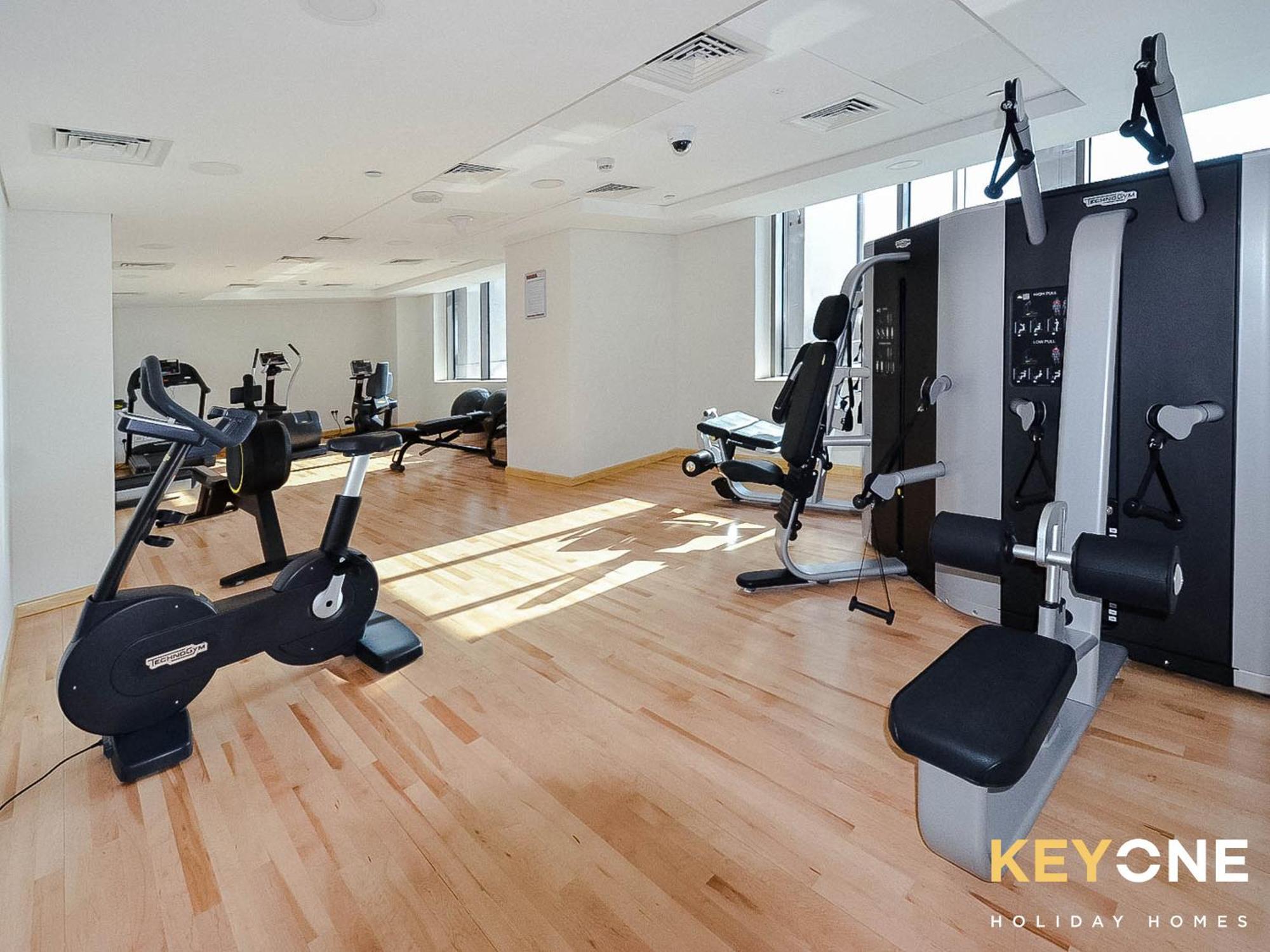 Sophisticated One Bedroom With Full Marina View Дубай Екстериор снимка